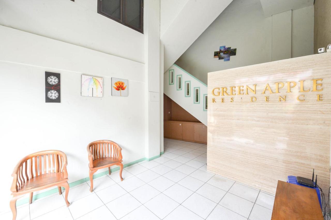 Green Apple Residence Jakarta Exterior foto