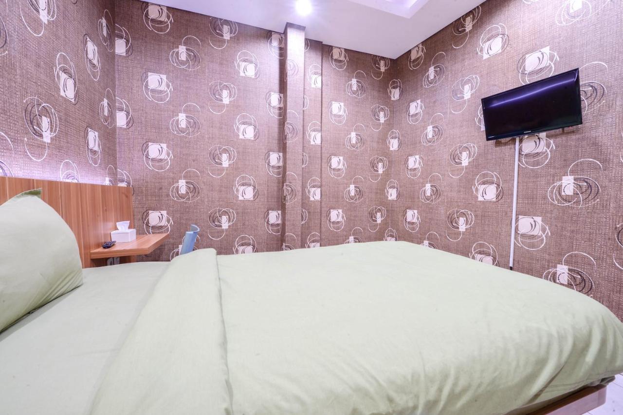 Green Apple Residence Jakarta Exterior foto